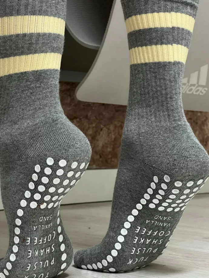 Discount Vanilla Sand Crew Socks Grey