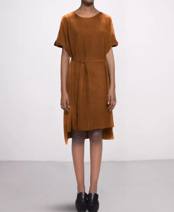 Studio Heijne Knee-Length Silk Dress Cashew Cognac