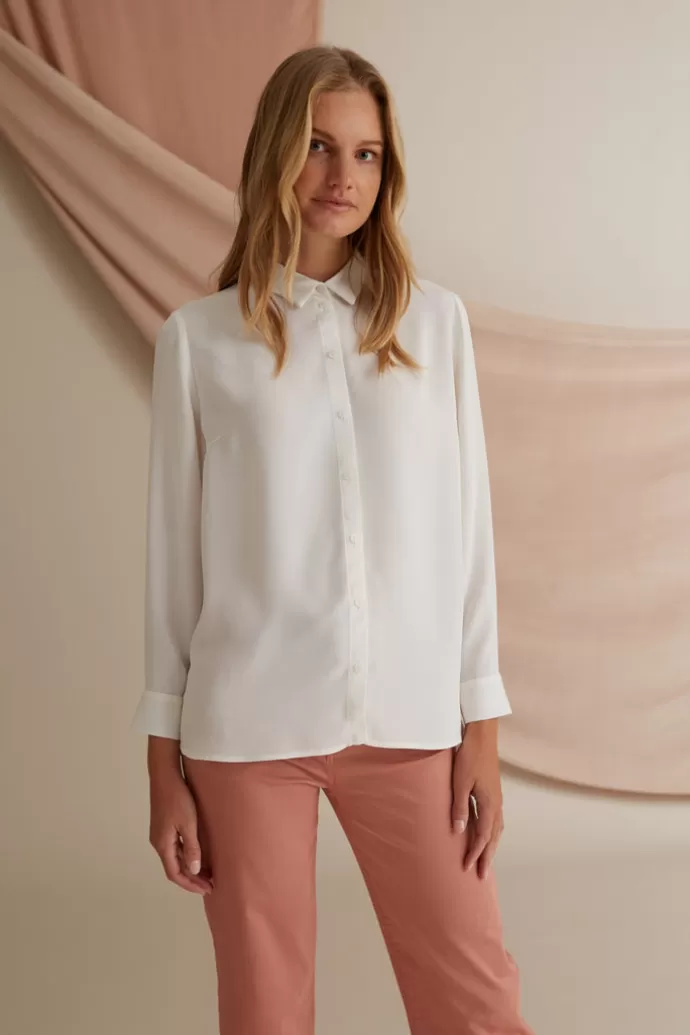 VOGLIA Kristina Classic Shirt Soft White