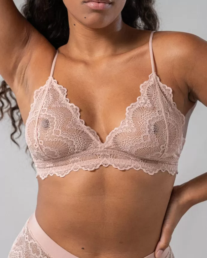 Hot UNDERSTATEMENT Lace Bralette Naked