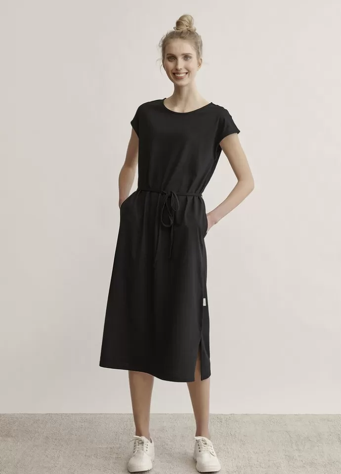 Globe Hope Loimi Dress Black