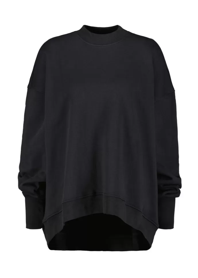 August Skyla Pullover Black