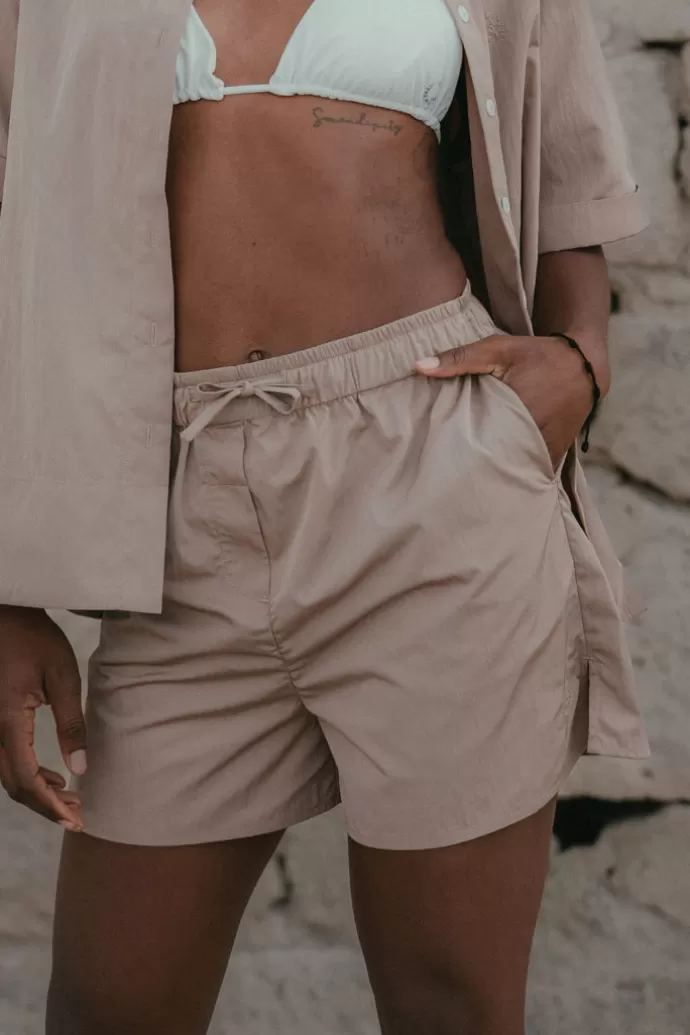 Copenhagen Cartel Wave Shorts Taupe